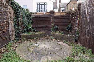 Photo 9- click for photo gallery